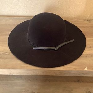 Black felt hat